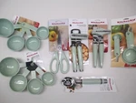 Kitchenaid Pistachio, Mint, Light Green, Pastel Utensils (hpia). Fixed Price $18.00.