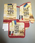 Kitchen Towel Set 4 Piece - Pot Holders, Oven Mitt And Cotten. Fixed Price $10.49.