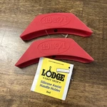 Lodge Red Silicone Assist Hot Handle Holder, 5.5" X 2", Nwt, Cast Iron Cooking. Fixed Price $11.99.