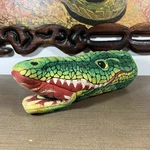 Vintage 1992 Boston Warehouse Alligator Oven Mitt Animal Style Crocodile Kitchen. Fixed Price $19.99.