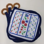Cannon Set Of 3 Pot Holders Floral Cherry Print Blue Trim Kitchen Pads. Fixed Price $26.80.