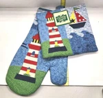 Country Crafts Oven Mitt & Pot Holder Light House Design. Fixed Price $14.22.