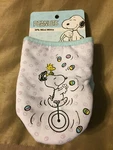 Peanuts Snoopy Easter 2PK Mini Mitts. Fixed Price $8.97.