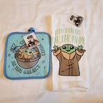 Star Wars Madalorian Pot Holder And Towel Set Baby Yoda Nwt. Fixed Price $15.00.