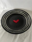 Demdaco Glossy Black Red Heart 13INCH Stoneware Serving Bowl. Fixed Price $45.00.