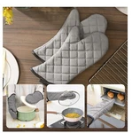Oven Mitts 1 Pair Quilted Thick Lining Heat Resistant Kitchen Prof Gloves. Fixed Price $25.93.