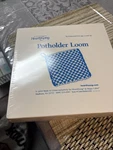 Hearthsong Hook And Loop Potholder Making Kit Makes 3. Fixed Price $14.99.