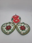 Vintage Cecil Saydah Christmas Poinsettia Pot Holder Lot Of 3. Fixed Price $7.17.