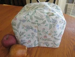 Pfaltzgraff April Appliance Dust Cover For 2 Slice Small Toaster Limited Amounts. Fixed Price $10.99.