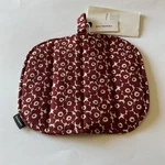 Marimekko Pikkuinen Unikko Uunilappu Pot Holder Burgundy Floral Nwt. Fixed Price $24.99.