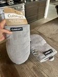 Cuisinart Mini Heat Resistant Oven Mitts (new). Fixed Price $14.97.