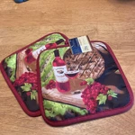 Nwt Set Of Two Pot Holders 7 X Winery Glass & Grapes Bold Colors!. Fixed Price $8.54.